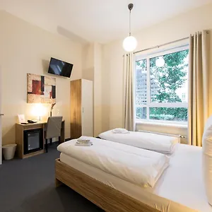 Nu Wave Hotel